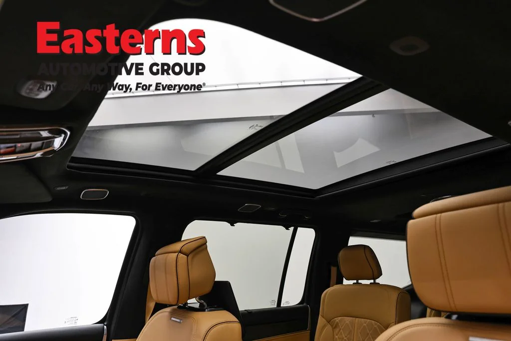 Used 2025 White Jeep Series III image 39