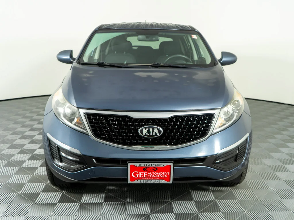 Used 2015 Blue Kia LX image 2