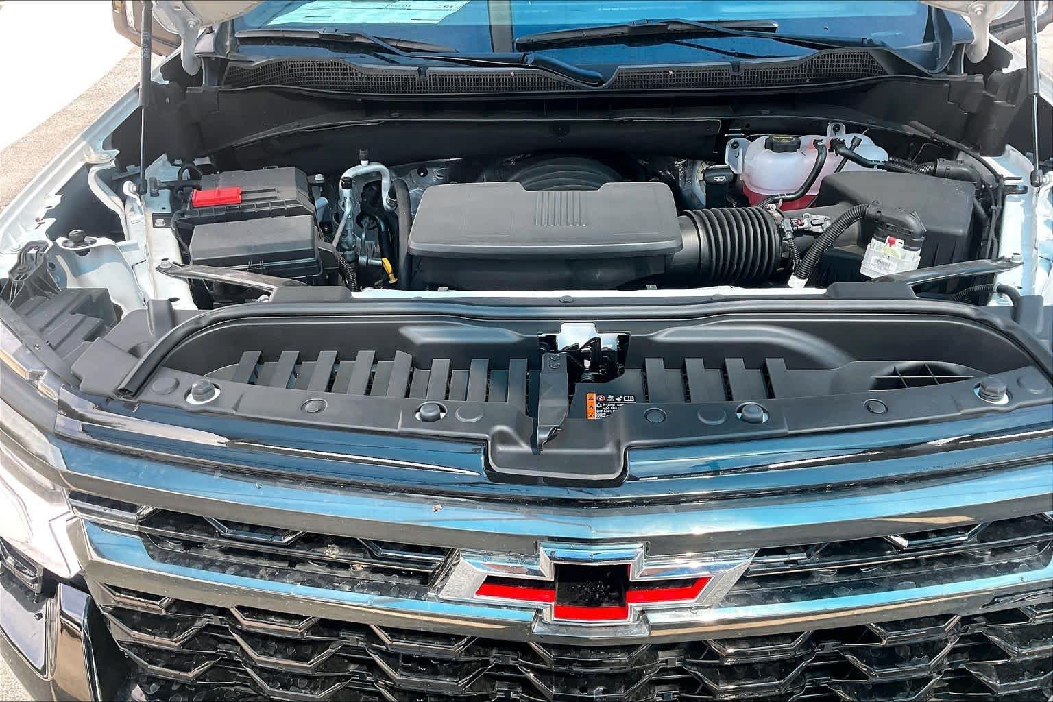 2026 Chevrolet Silverado 1500 ZR2 - Photo 16