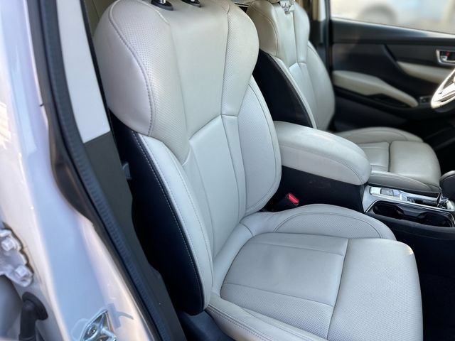 Used 2023 White Subaru Limited 7-Passenger image 25