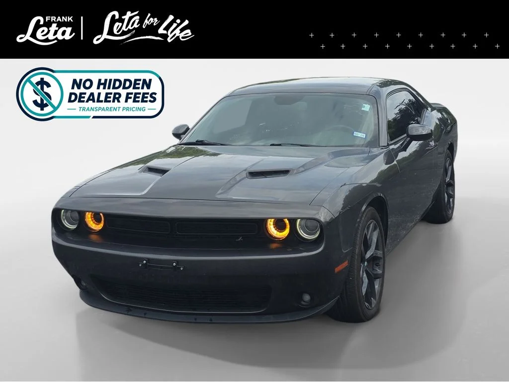 2020 Dodge Challenger SXT Auto's photo