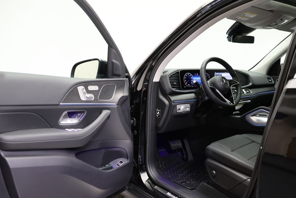 Certified Used 2026 Black Mercedes-Benz GLE 350 image 37