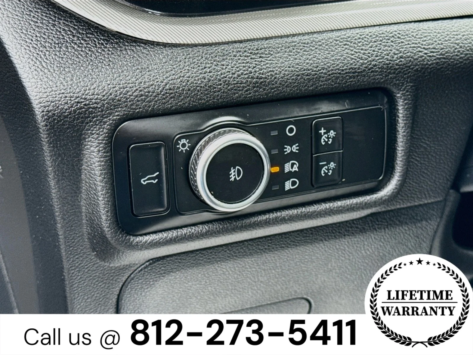 Used 2024 STONE BLUE Ford XLT image 10