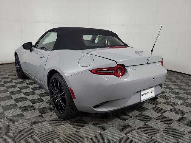 New 2026 Aero Gray Metallic Mazda Grand Touring image 4