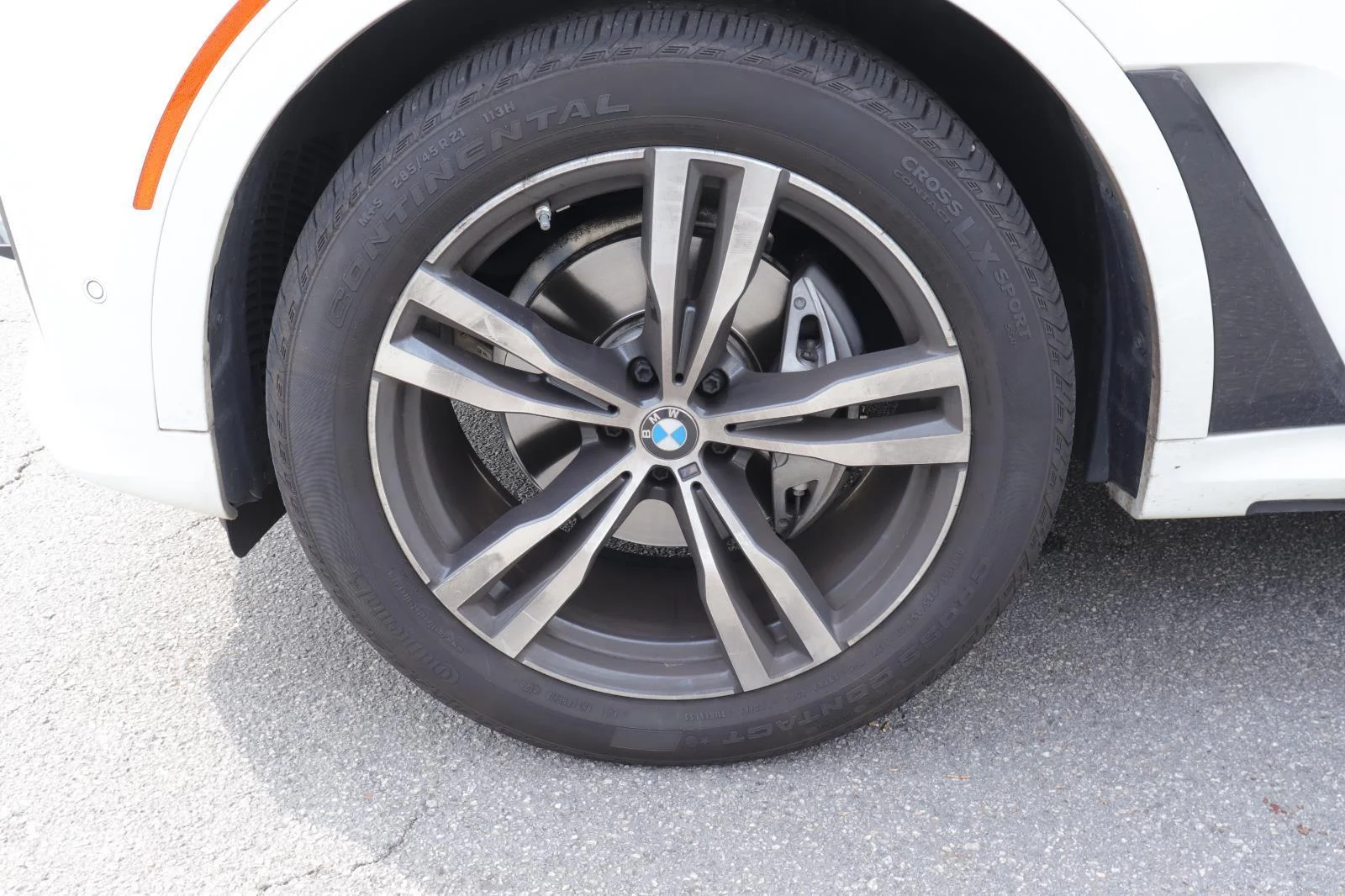 Used 2022 Alpine White BMW xDrive40i image 10