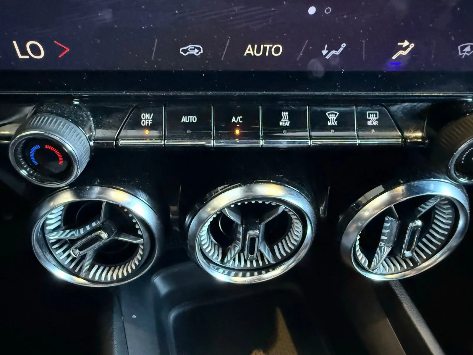 2025 Chevrolet Blazer EV LT - Photo 24