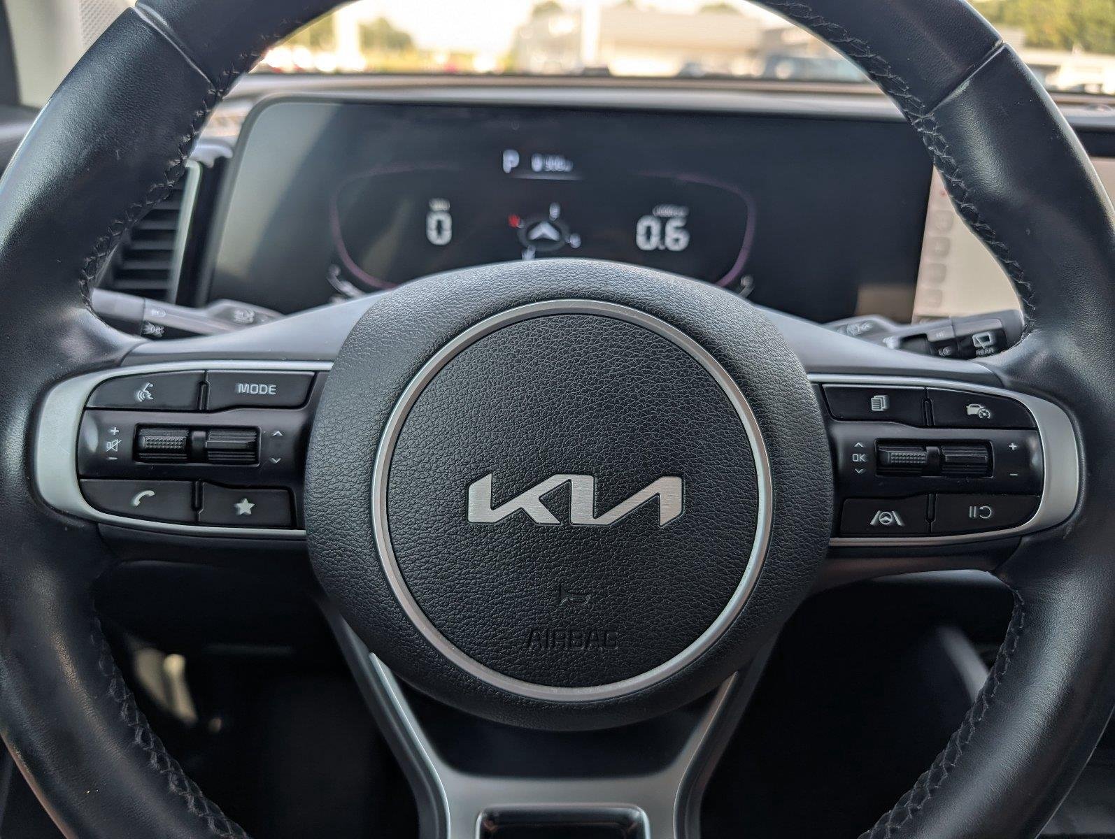 Used 2023 Glacial White Pearl Kia EX image 23