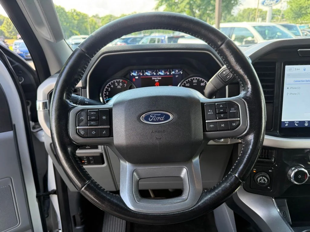 Used 2022 White Ford XLT image 13