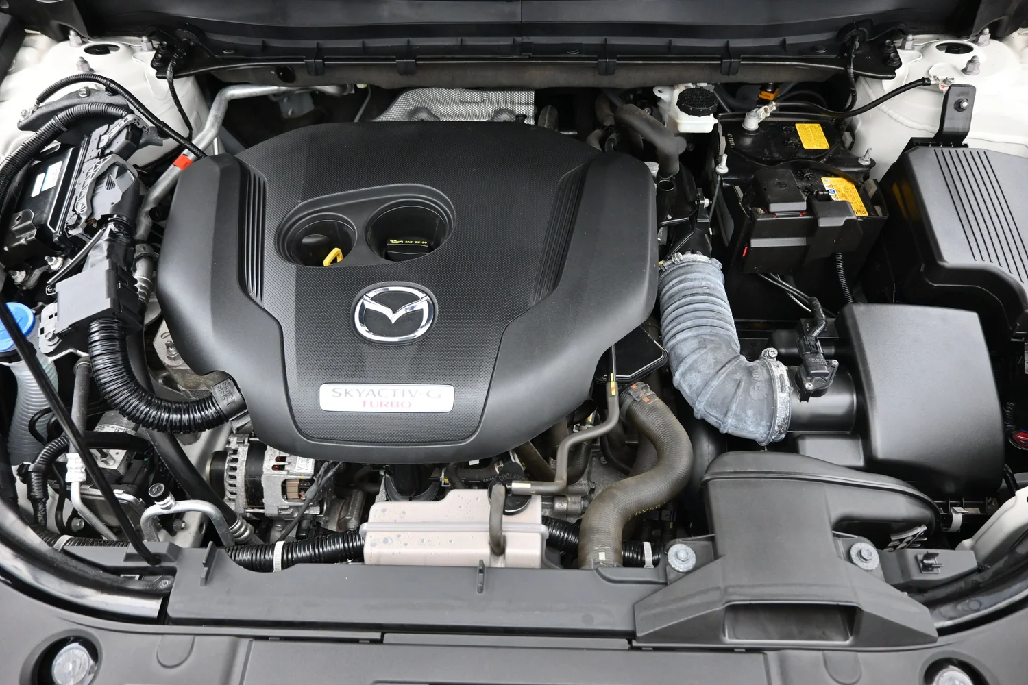 Used 2024 White Mazda 2.5 Turbo Premium image 7