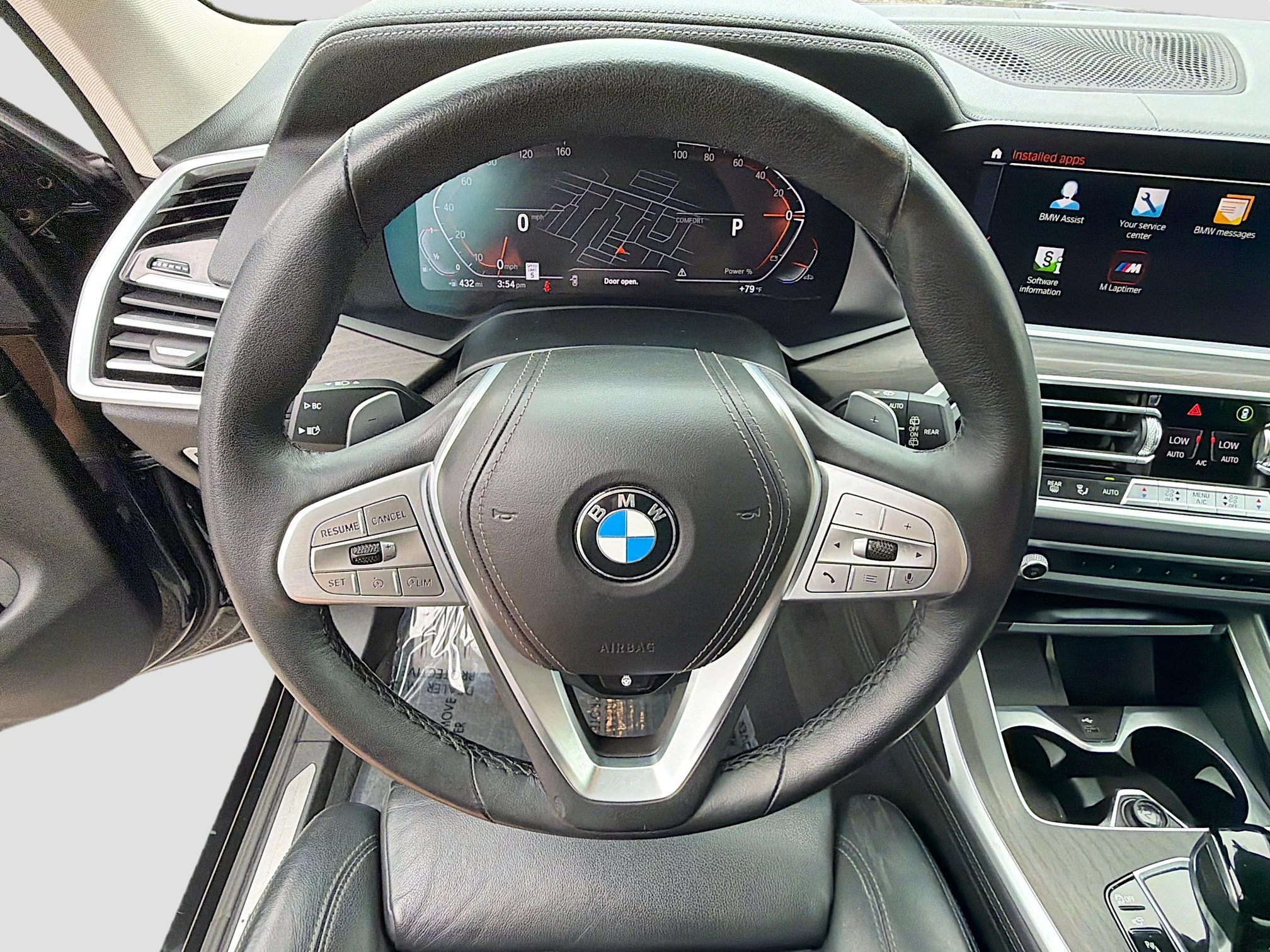 Used 2022 Black Sapphire Metallic BMW xDrive40i image 41