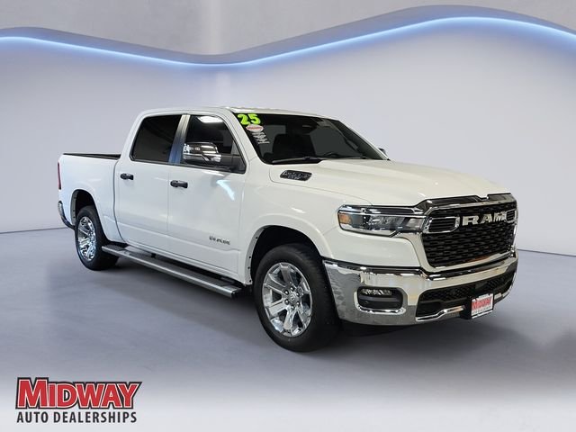 Certified Used 2025 White Ram Big Horn/Lone Star image 7