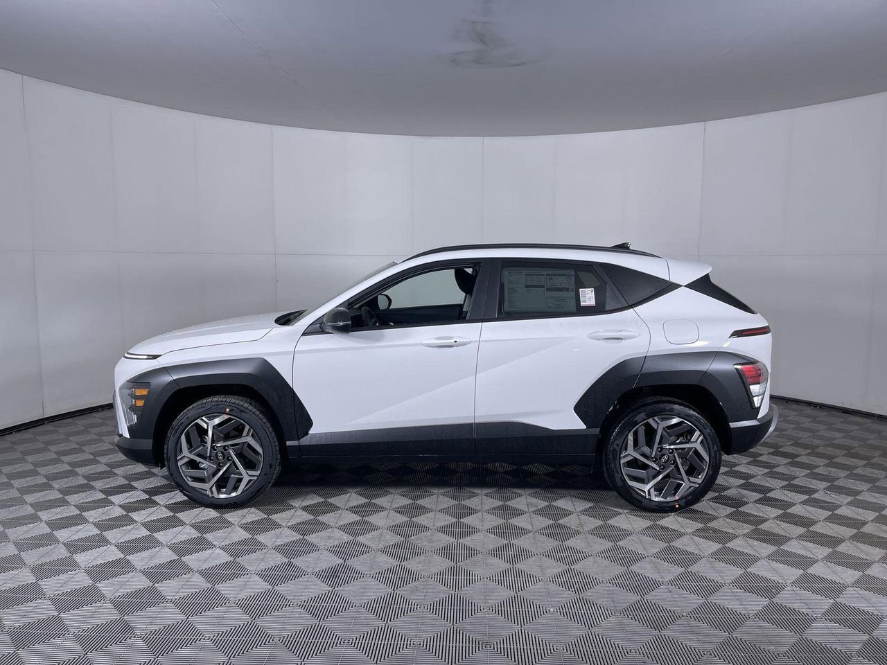New 2026 Atlas White Hyundai SEL Premium AWD image 8