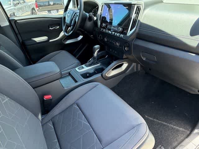 2026 Nissan Frontier SV - Photo 25