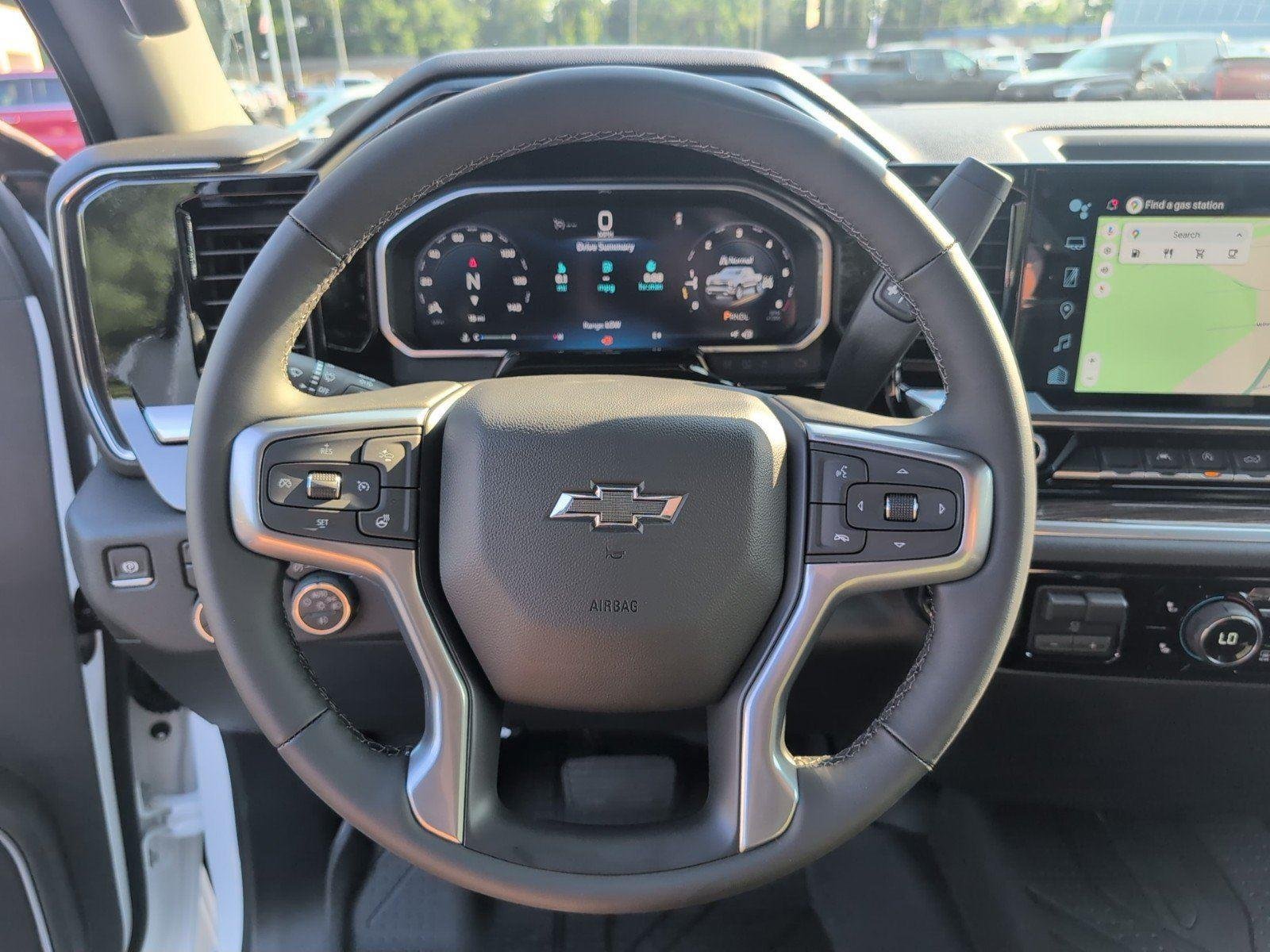 New 2026 Summit White Chevrolet RST image 27