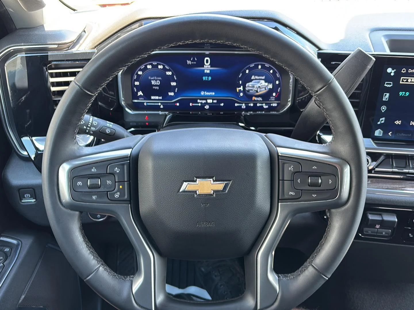 Used 2023 Radiant Red Chevrolet LT image 28