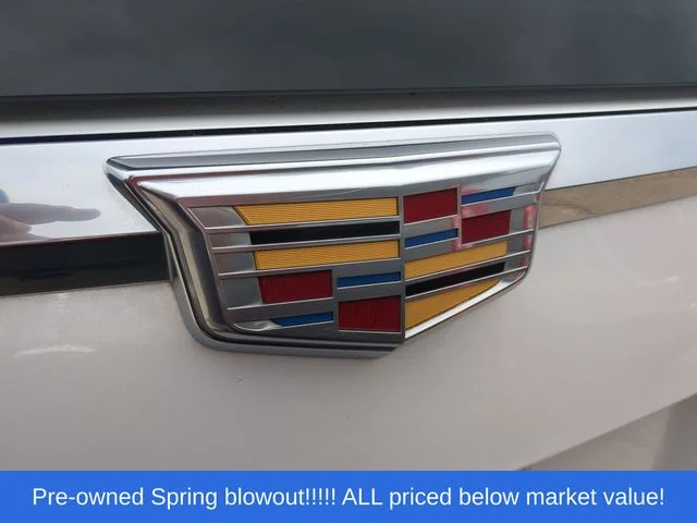 Used 2020 White Cadillac Luxury image 14