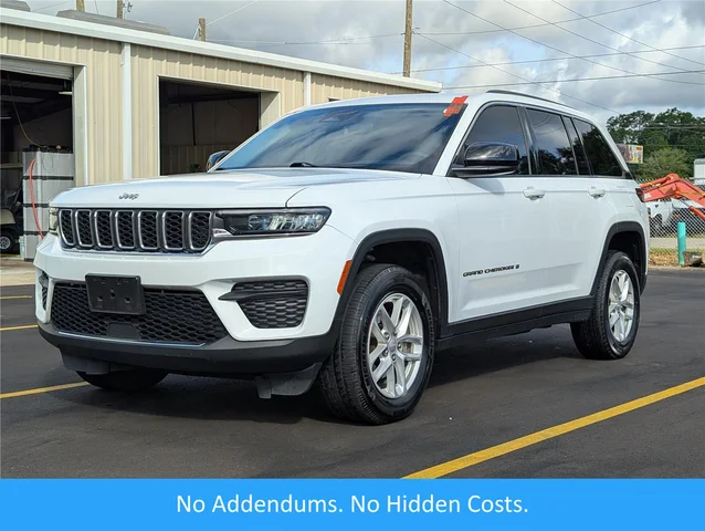 2023 Jeep Grand Cherokee Laredo