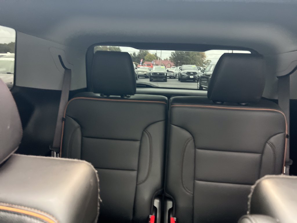 Used 2021 White GMC AT4 image 25