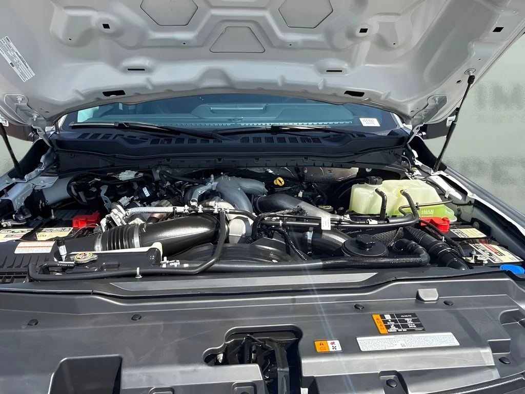 Used 2023 Silver Ford Lariat image 24
