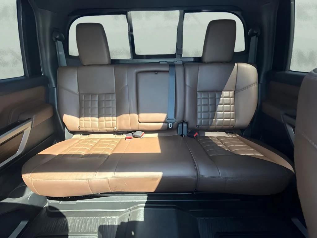 Used 2024 White Nissan Platinum Reserve image 7