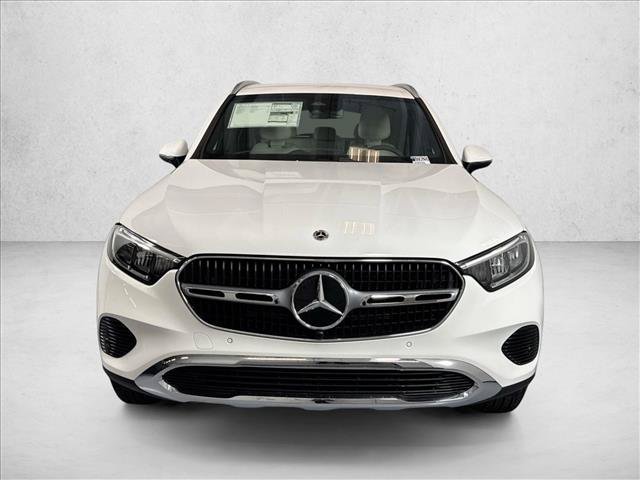 New 2026 Polar White Mercedes-Benz GLC 300 image 31