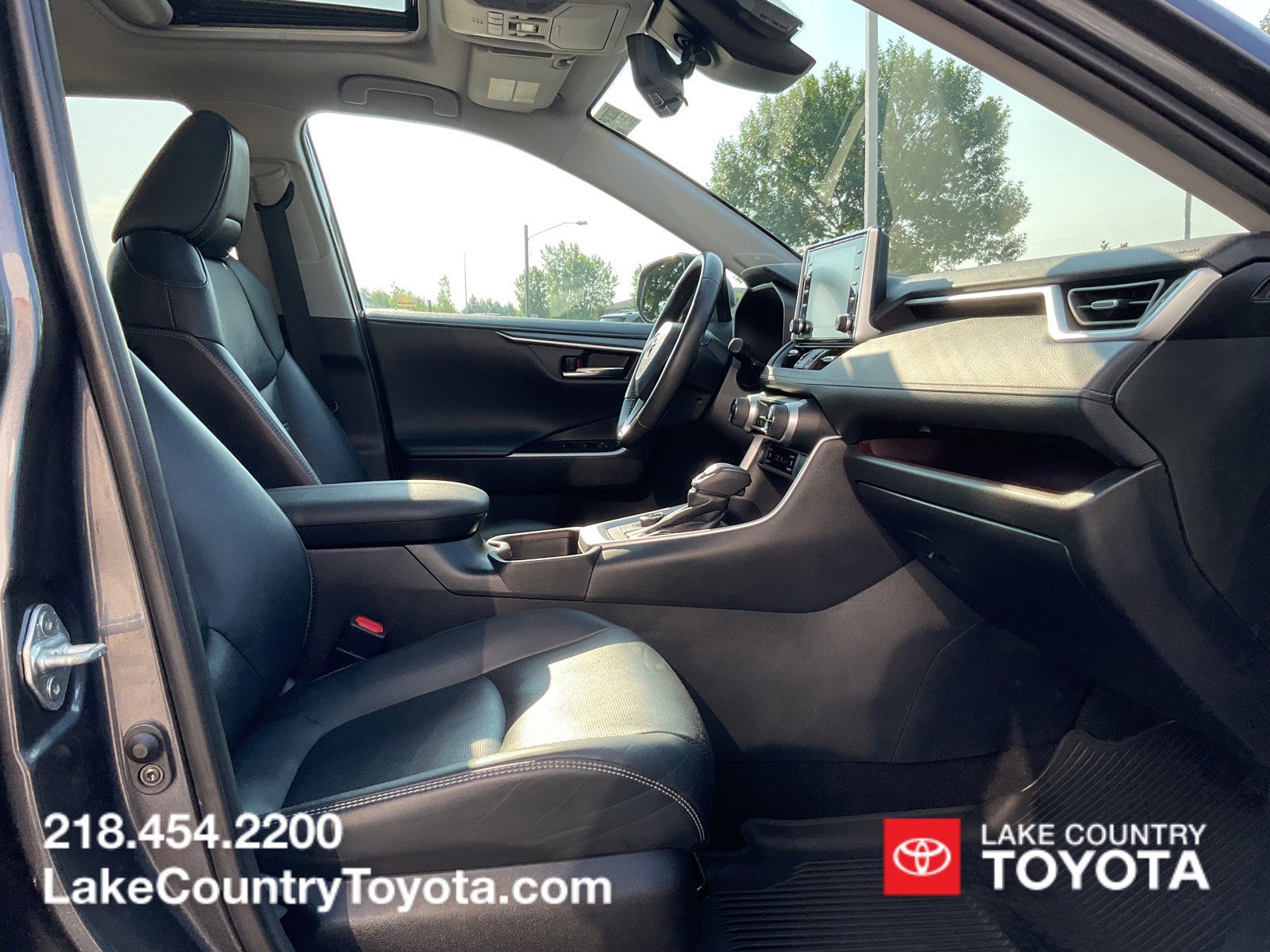 2021 Toyota RAV4 Limited - Photo 15