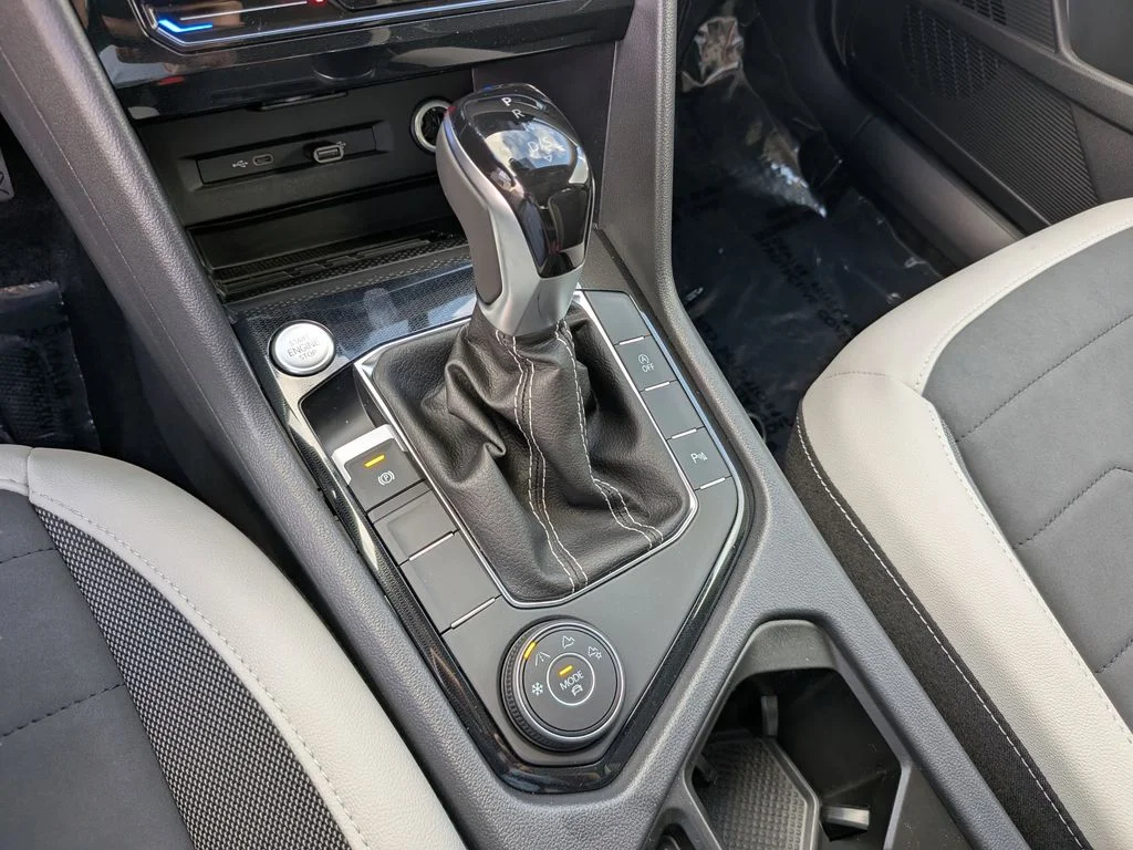 New 2026 Gray Volkswagen 1.5T SE image 20