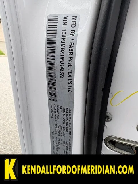 Used 2021 White Jeep Trailhawk image 1