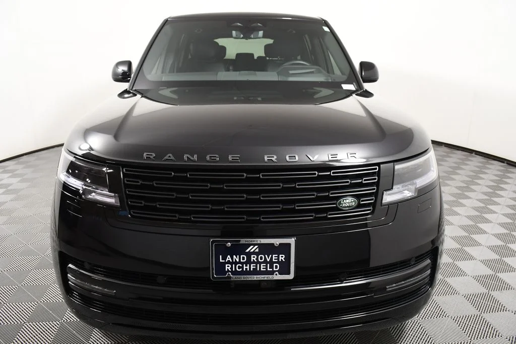 Used 2025 Santorini Black Metallic Land Rover Autobiography image 10