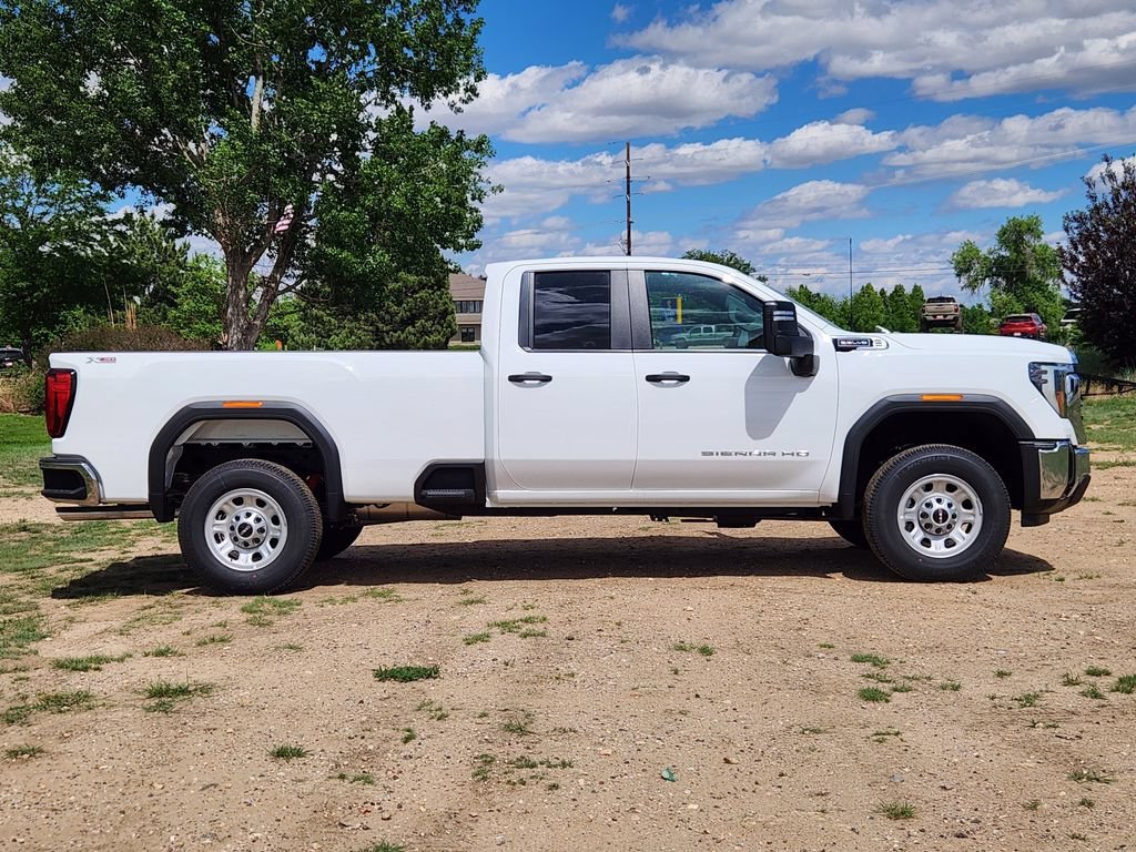 New 2026 Summit White GMC Pro image 3
