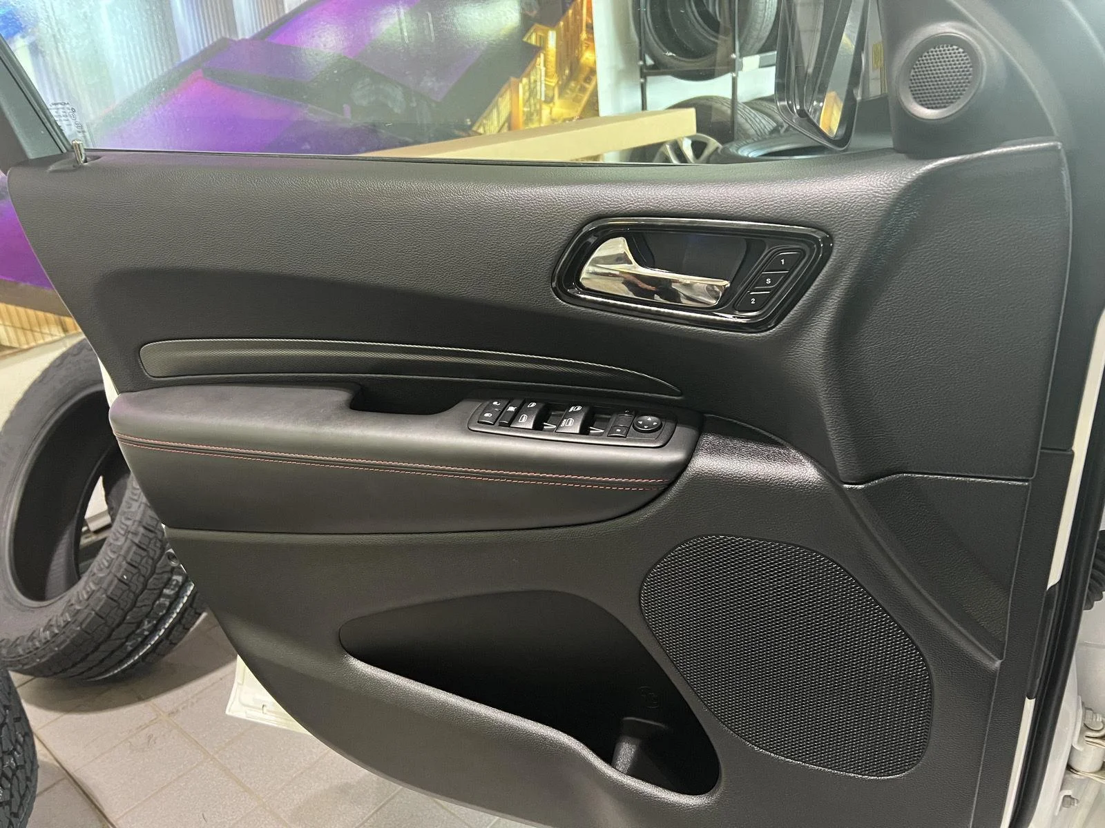 Used 2025 White Knuckle Dodge R/T image 11