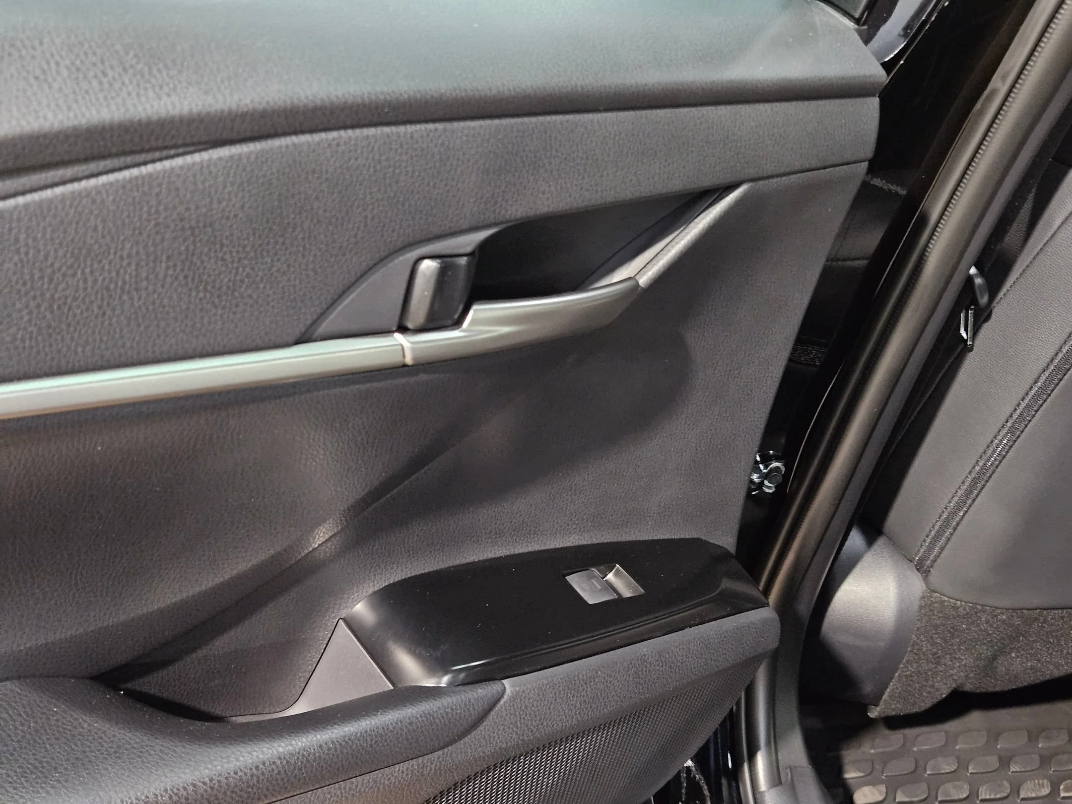 Used 2026 Midnight Black Metallic Toyota SE image 34