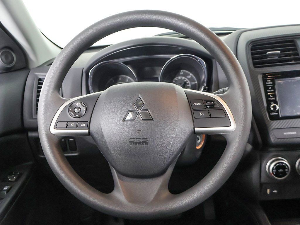 2025 Mitsubishi Outlander Sport ES - Photo 29