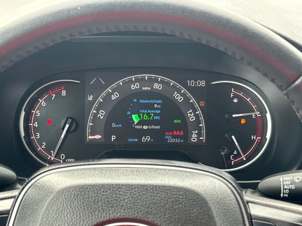 Certified Used 2025 Silver Toyota XLE image 17