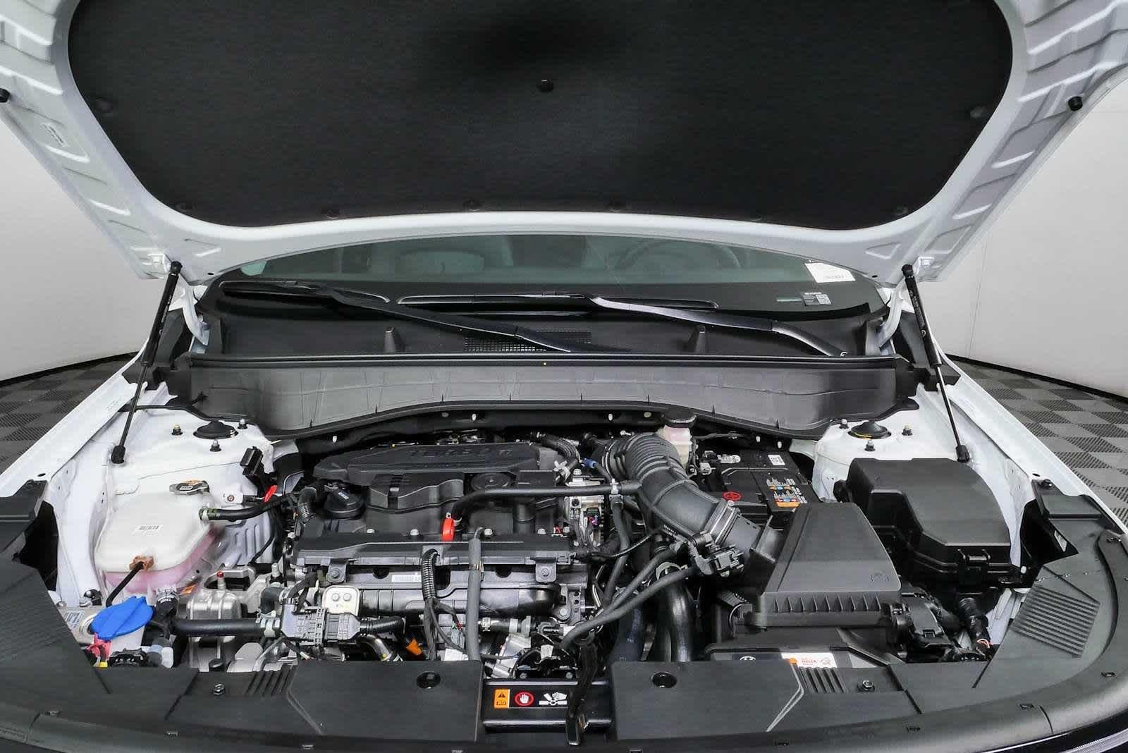 New 2026 Atlas White Hyundai SEL Premium FWD image 9