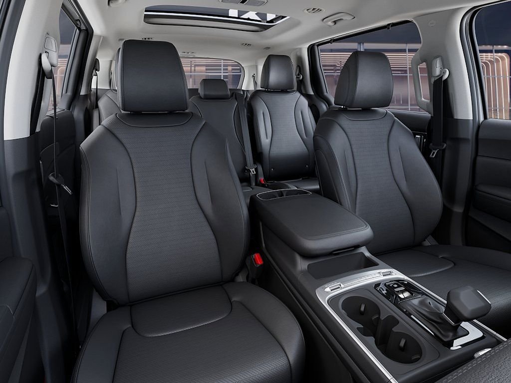 New 2027 Snow White Pearl Kia SX Prestige image 15