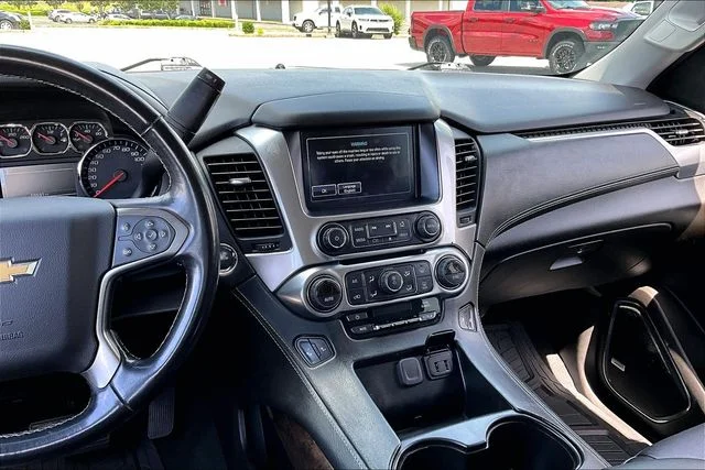 Used 2019 Black Chevrolet LT image 9