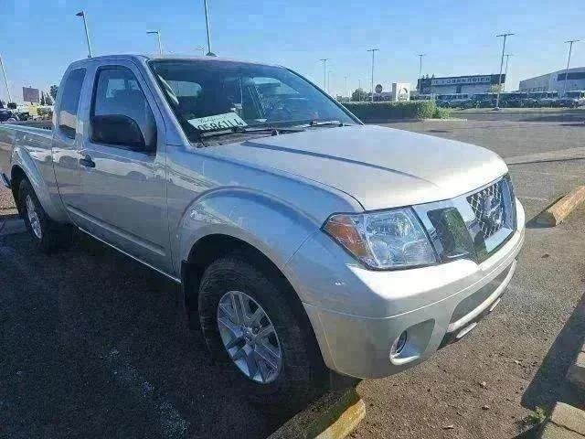 Used 2017 Silver Nissan SV image 2