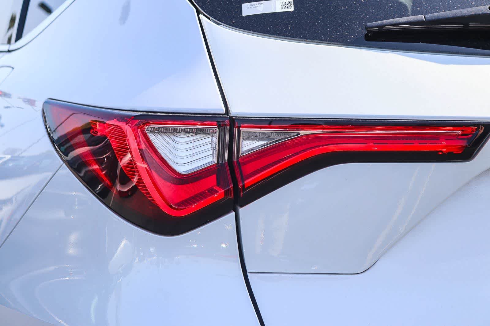 Used 2023 White Acura w/Advance Package image 7