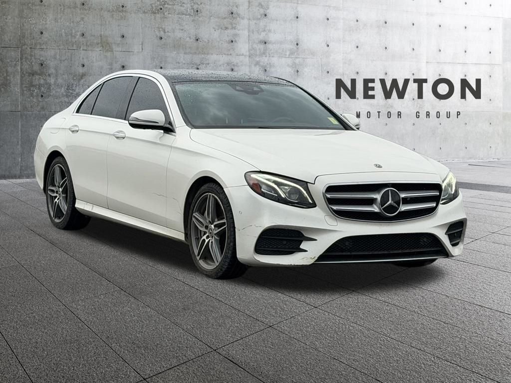 2019 Mercedes-Benz E-Class E300 4MATIC's photo