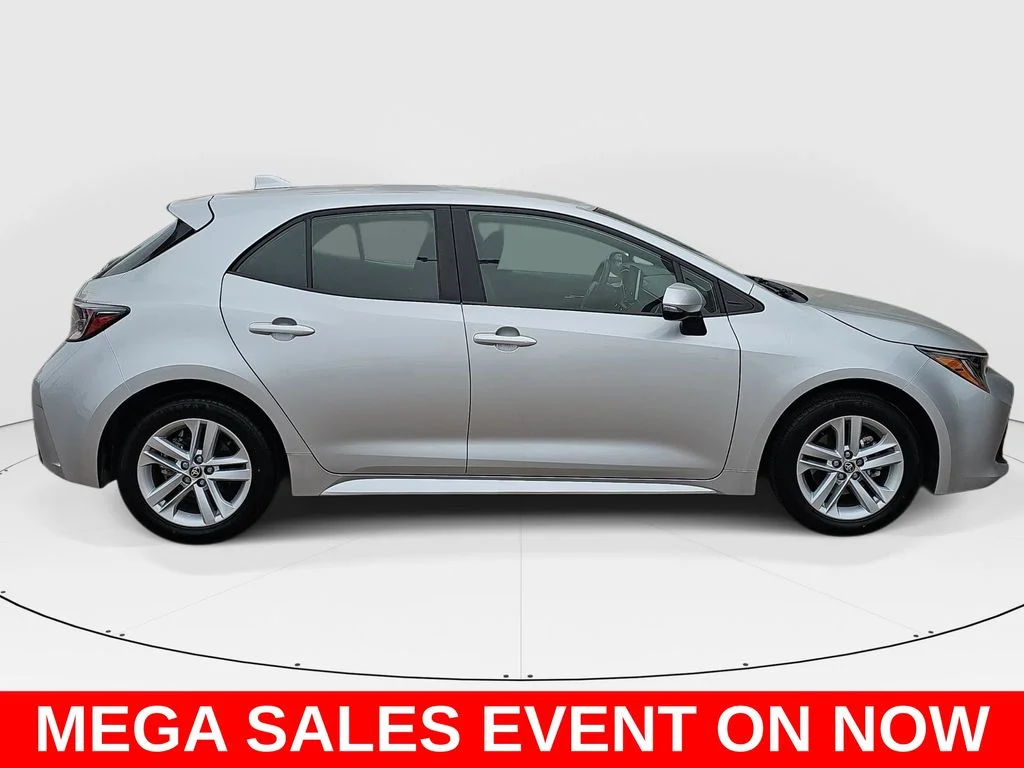 Used 2022 Toyota Corolla Hatchback SE with VIN JTND4MBE9N3171806 for sale in Watsonville, CA