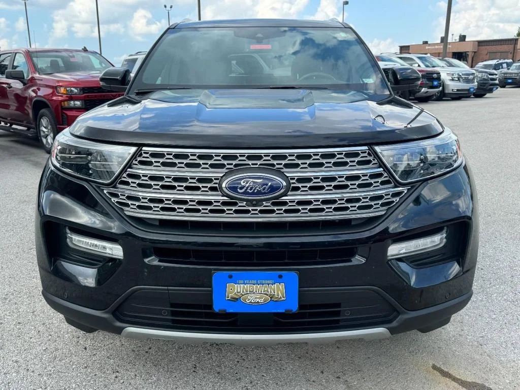 Used 2020 Agate Black Metallic Ford Limited image 9