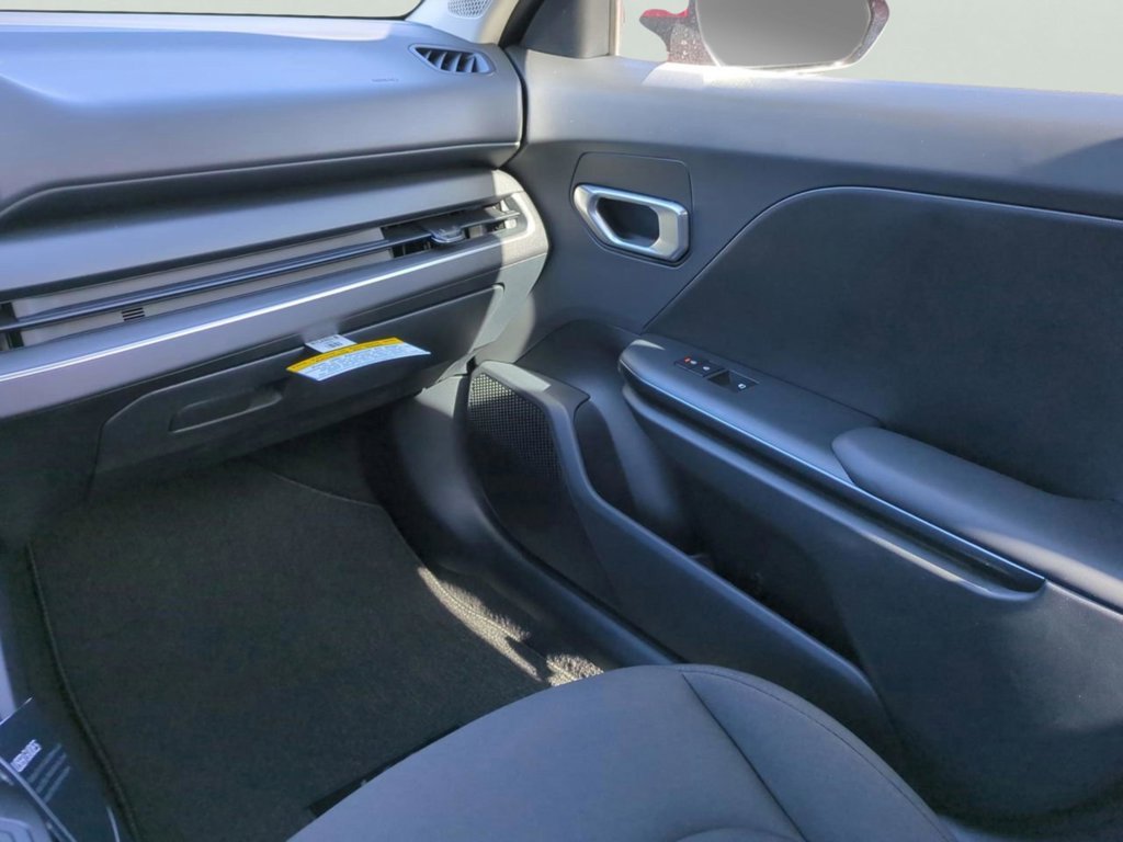 New 2026 Currant Red Kia LXS image 14