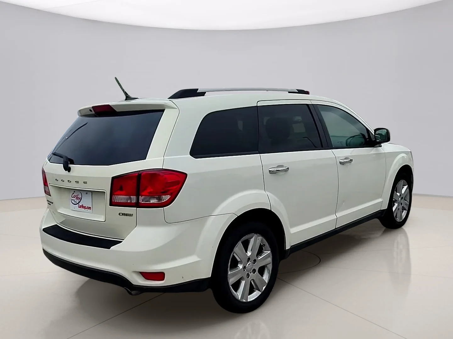 Used 2012 White Dodge CREW AWD image 5