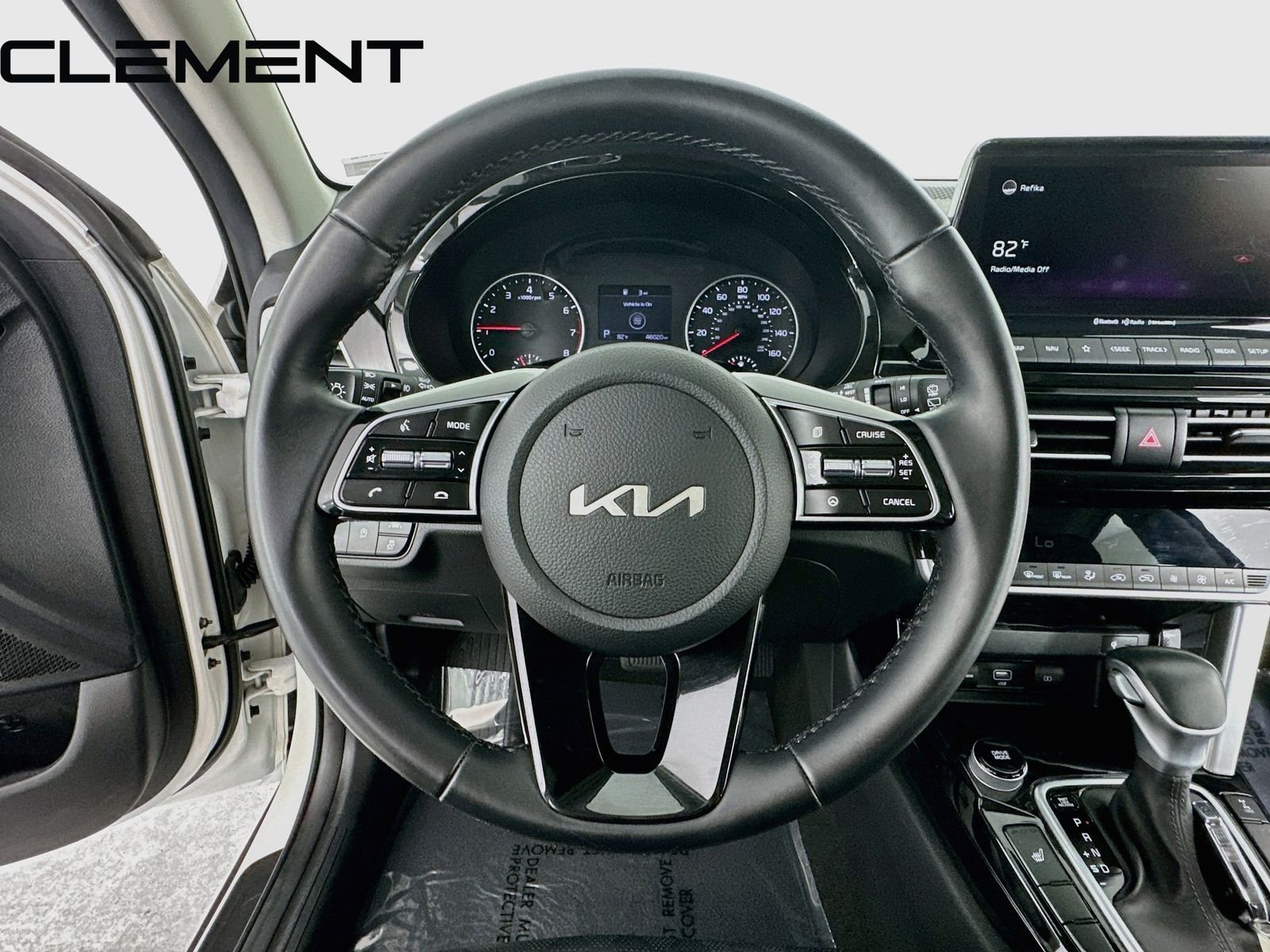 2022 Kia Seltos EX - Photo 14