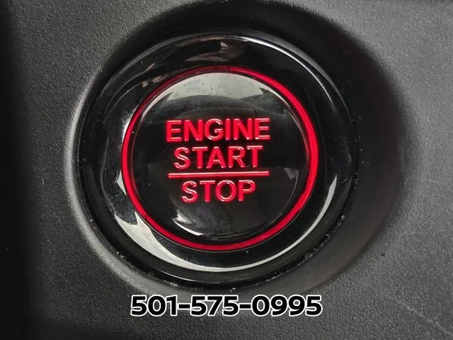 Used 2025  Honda SE image 30