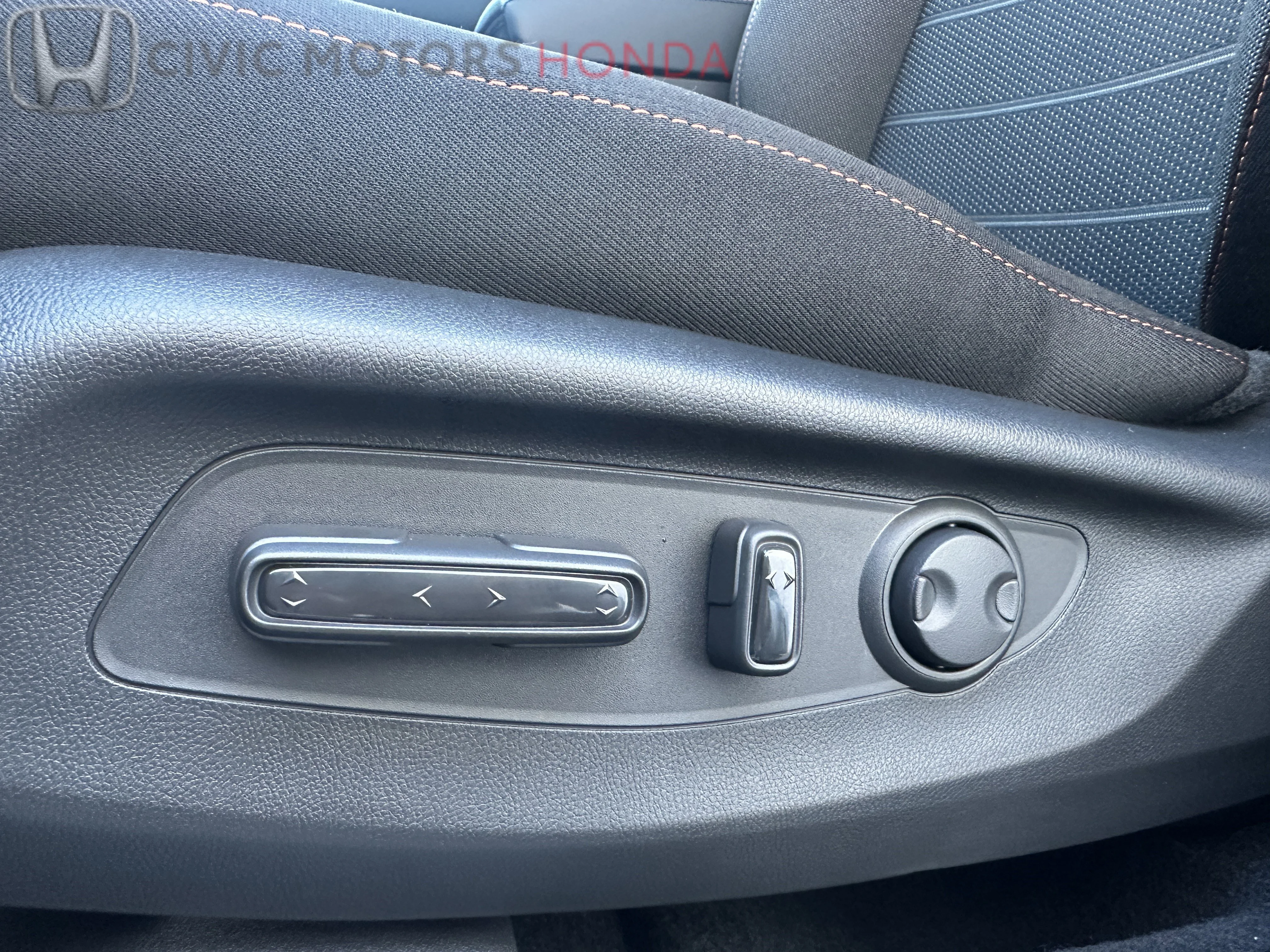 New 2026 METEOROID GREY METALLIC Honda Sport image 7