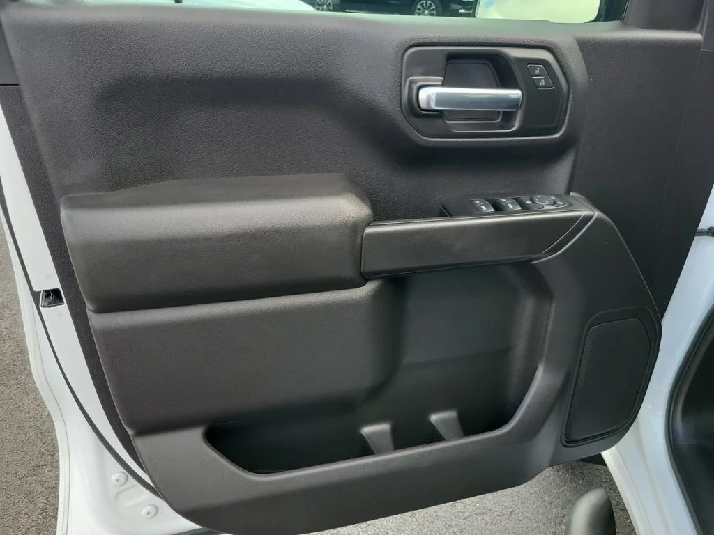 2024 Chevrolet Silverado 1500 Custom - Photo 21