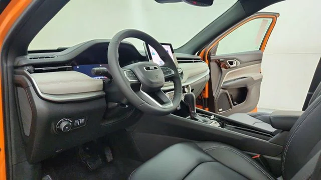 New 2026 Joose Exterior Paint Jeep Limited image 17