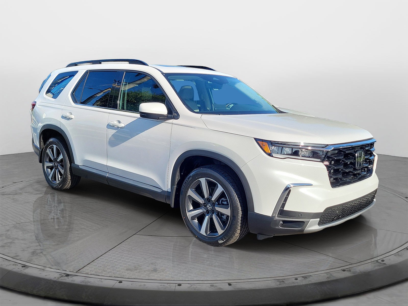 Certified Used 2023 Platinum White Pearl Honda AWD TRG image 33